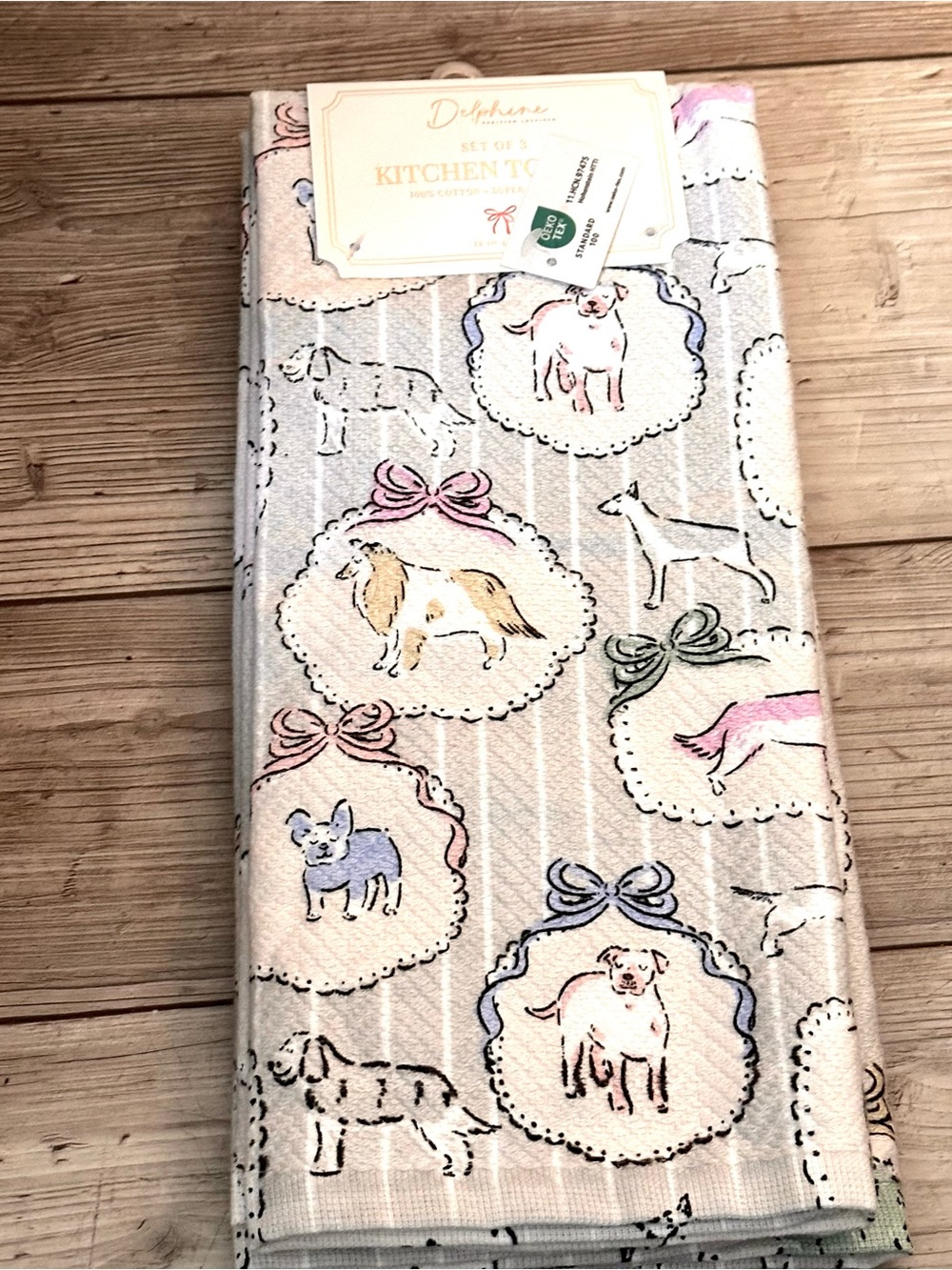 Delphine Dog Print 3 Kitchen Towel Set in Pastel Colors Brand New